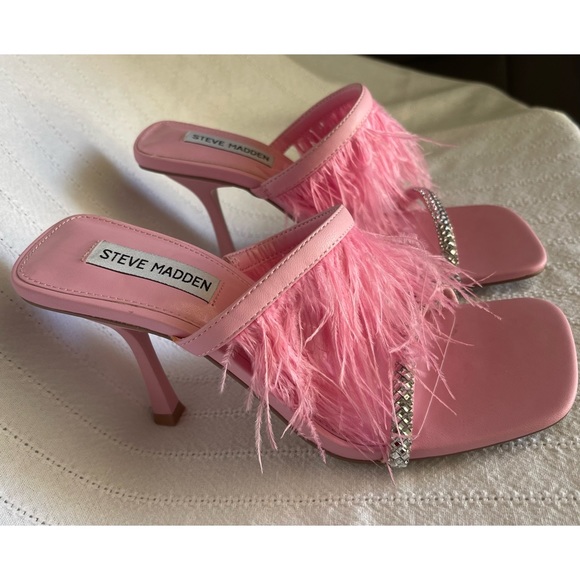 Steve Madden Avilon Feather and Rhinestone Slide Dress Sandals in Pink - Picture 4 of 9